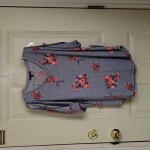 Women's signature studio floral blouse‎ size L